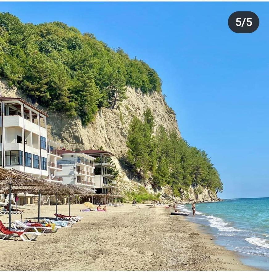 Zolotaya Buhta 10 Ξενοδοχείο Πιτσούντα Εξωτερικό φωτογραφία