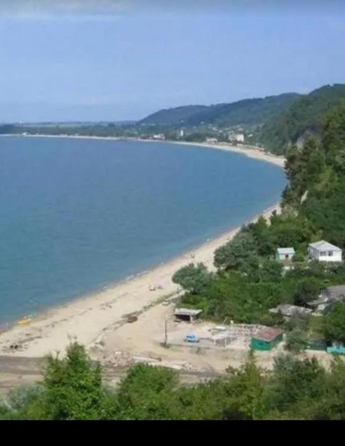 Zolotaya Buhta 10 Ξενοδοχείο Πιτσούντα Εξωτερικό φωτογραφία